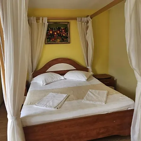 Casa Belu