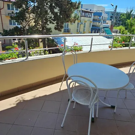 מלון Casa Belu
